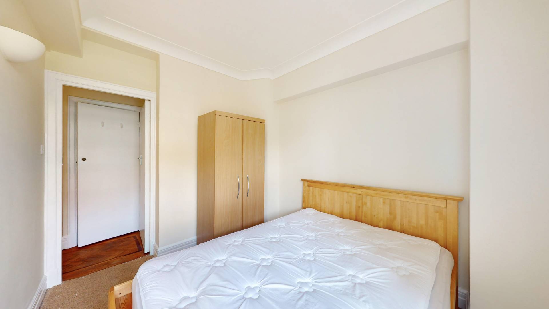 Modern Apartment Northways, College Crescent, Belsize Park